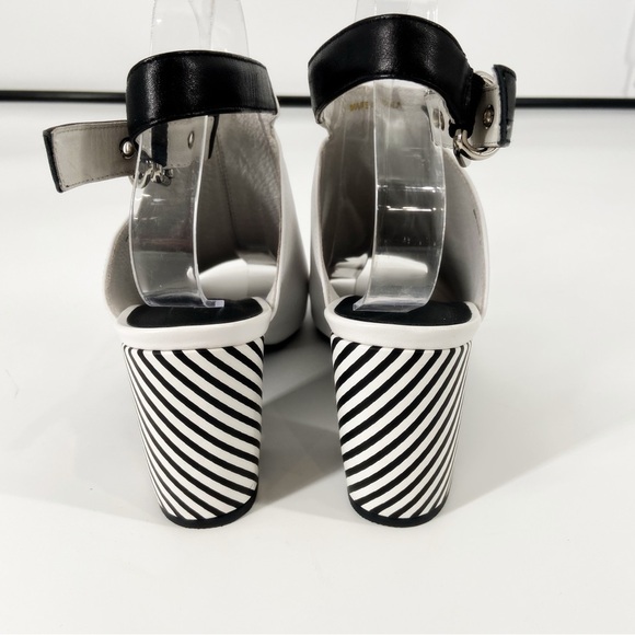 Tamara London Leather Sandal "Bethie Size 9 - Picture 6 of 12